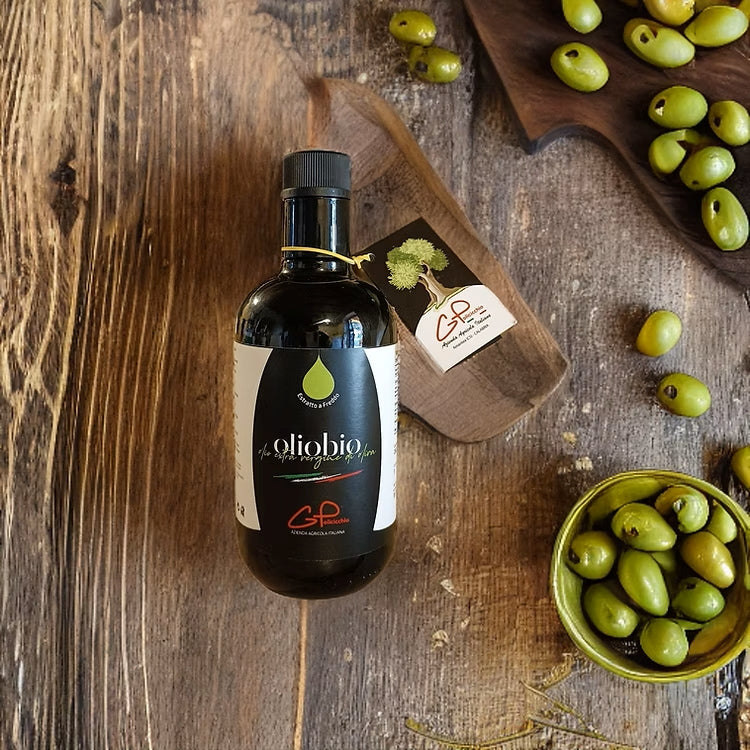 Olio extravergine di oliva BIO 100% italiano 50 cl – GPolicicchio | Agriturismo Bio Il Mandorlo.
